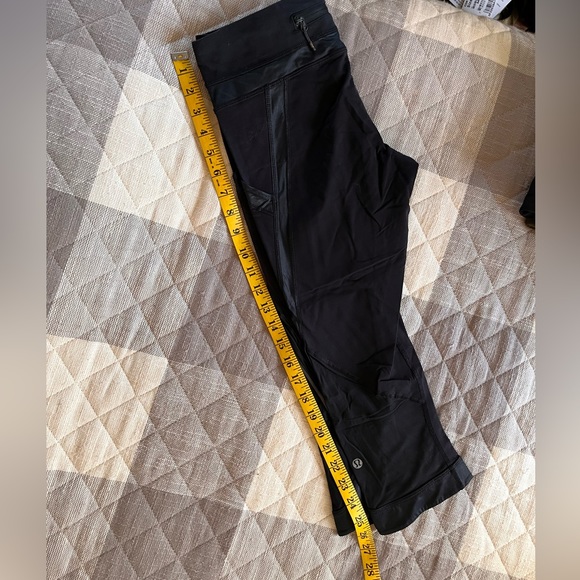 Lululemon crop leggings leather details - Picture 5 of 5